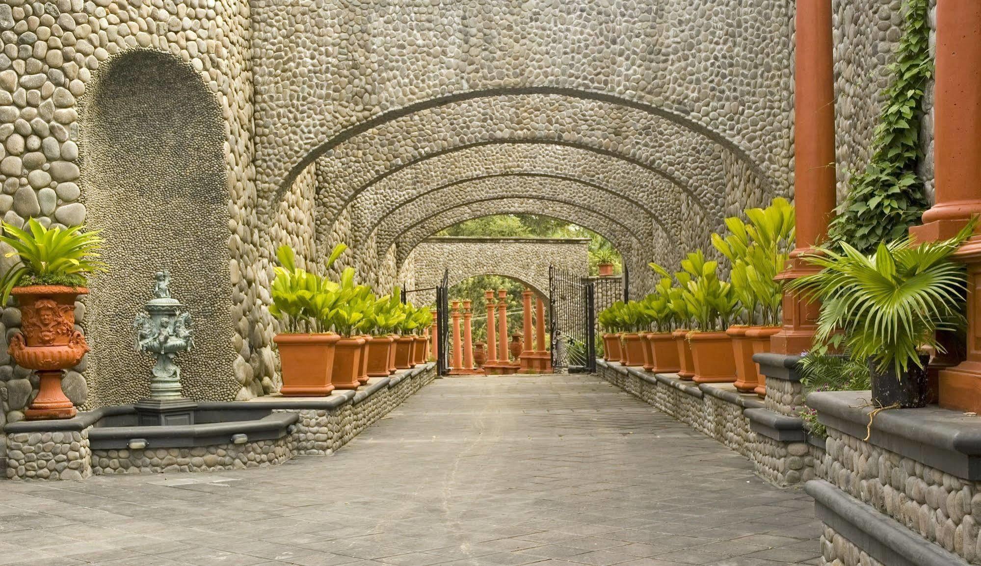 Zephyr Palace Luxury Hotel Jacó Exterior foto